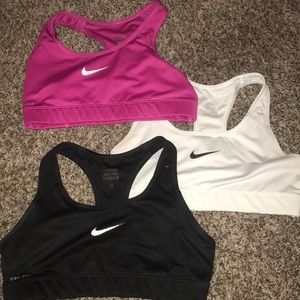 nike sports bras size s